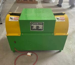 Automatic Garlic Root and Stem Cutting Machine